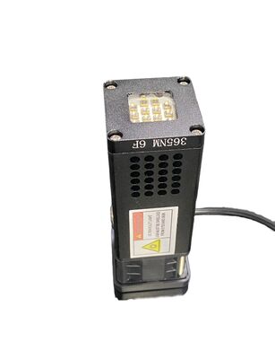 Przenośny system utwardzania UV LED o długości 365 nm z obszarem utwardzania 40x40 mm do precyzyjnego wiązania